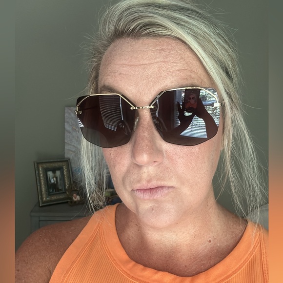 BREE - GOLD + BROWN GRADIENT + POLARIZED SUNGLASSES - Picture 4 of 11